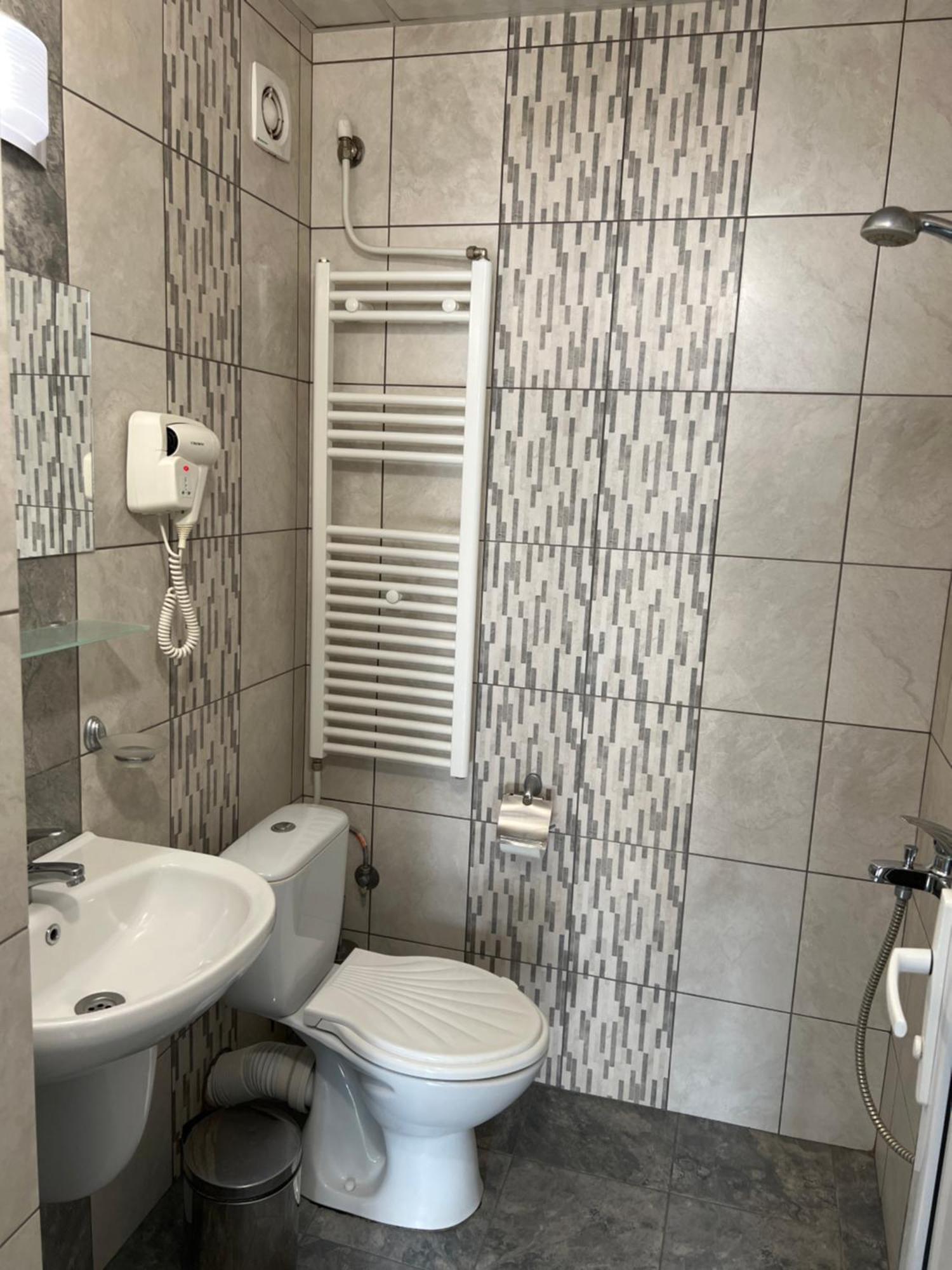 Hotel Rositsa Veliko Tarnovo Buitenkant foto